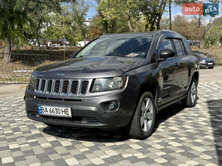 Сірий Джип Compass, об'ємом двигуна 2 л та пробігом 131 тис. км за 9300 $, фото 1 на Automoto.ua