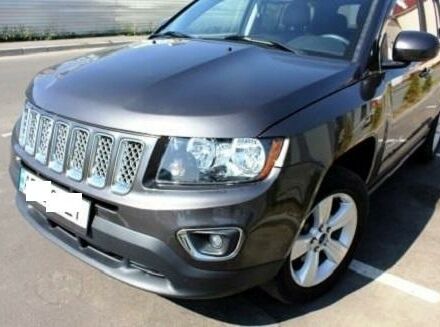 Сірий Джип Compass, об'ємом двигуна 2.4 л та пробігом 64 тис. км за 14200 $, фото 1 на Automoto.ua