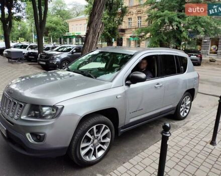 Серый Джип Компас, объемом двигателя 2.36 л и пробегом 230 тыс. км за 9000 $, фото 1 на Automoto.ua