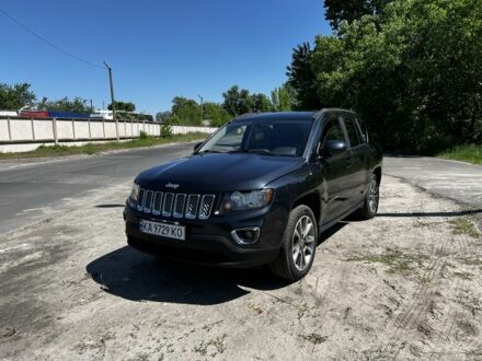 Сірий Джип Compass, об'ємом двигуна 2.4 л та пробігом 217 тис. км за 11600 $, фото 1 на Automoto.ua