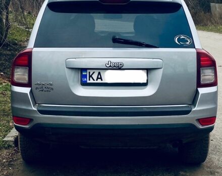 Джип Компас 2015 в Ржищеве на Automoto.ua Серый Джип Компас, объемом двигателя 2.4 л и пробегом 90 тыс. км за 7500 $, фото 1 на Automoto.ua