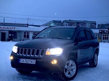 Серый Джип Компас, объемом двигателя 2.4 л и пробегом 150 тыс. км за 10800 $, фото 1 на Automoto.ua