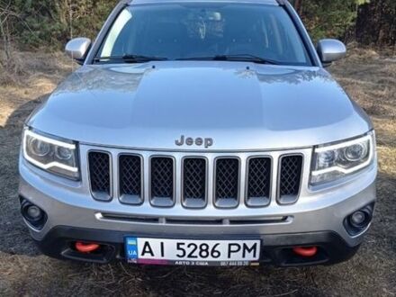 Сірий Джип Compass, об'ємом двигуна 2.36 л та пробігом 206 тис. км за 11500 $, фото 1 на Automoto.ua
