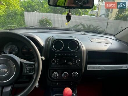 Сірий Джип Compass, об'ємом двигуна 2.36 л та пробігом 186 тис. км за 9200 $, фото 1 на Automoto.ua