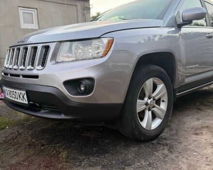 Сірий Джип Compass, об'ємом двигуна 2.36 л та пробігом 193 тис. км за 11000 $, фото 1 на Automoto.ua