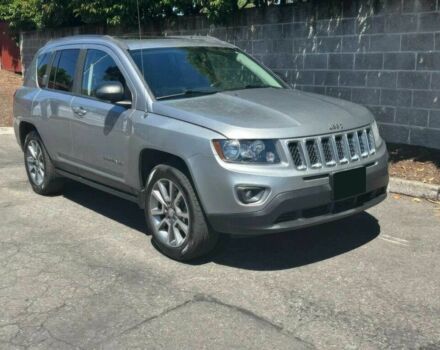 Серый Джип Компас, объемом двигателя 2.4 л и пробегом 73 тыс. км за 12800 $, фото 1 на Automoto.ua
