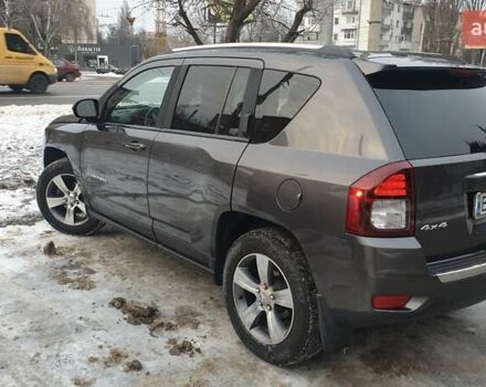 Серый Джип Компас, объемом двигателя 2.36 л и пробегом 107 тыс. км за 11800 $, фото 1 на Automoto.ua