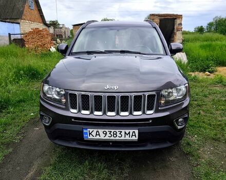 Серый Джип Компас, объемом двигателя 2.4 л и пробегом 113 тыс. км за 10000 $, фото 1 на Automoto.ua