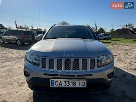 Серый Джип Компас, объемом двигателя 2.36 л и пробегом 81 тыс. км за 12500 $, фото 1 на Automoto.ua