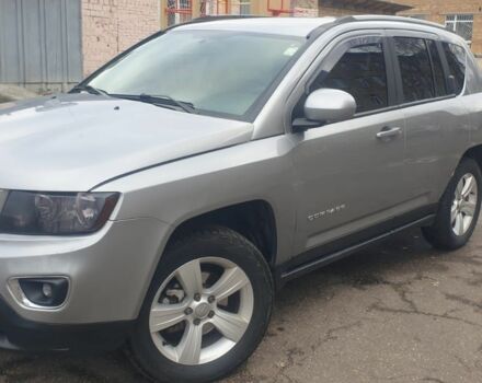 Серый Джип Компас, объемом двигателя 2.4 л и пробегом 140 тыс. км за 10303 $, фото 1 на Automoto.ua