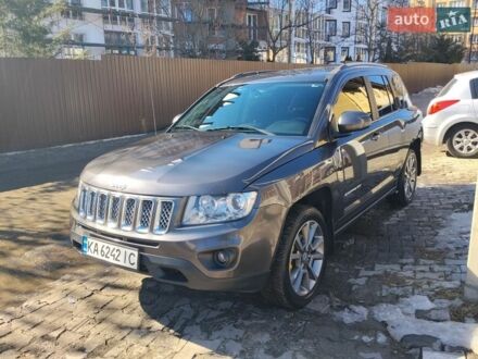 Серый Джип Компас, объемом двигателя 2.36 л и пробегом 177 тыс. км за 11300 $, фото 1 на Automoto.ua