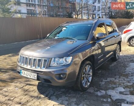 Серый Джип Компас, объемом двигателя 2.36 л и пробегом 177 тыс. км за 11300 $, фото 1 на Automoto.ua