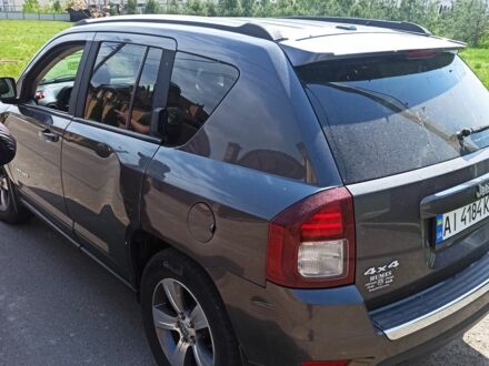 Джип Compass 2016 у Борисполе на Automoto.ua Сірий Джип Compass, об'ємом двигуна 2.4 л та пробігом 128 тис. км за 12000 $, фото 1 на Automoto.ua