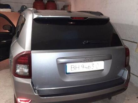 Серый Джип Компас, объемом двигателя 2.36 л и пробегом 100 тыс. км за 12000 $, фото 1 на Automoto.ua