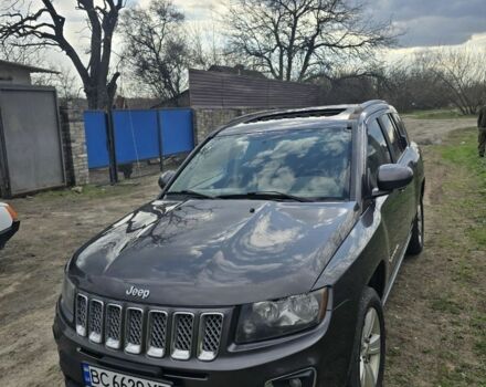 Сірий Джип Compass, об'ємом двигуна 0 л та пробігом 198 тис. км за 8000 $, фото 1 на Automoto.ua