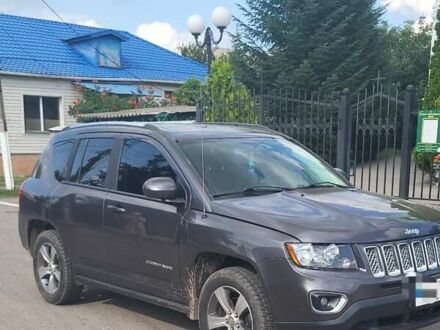 Сірий Джип Compass, об'ємом двигуна 2.36 л та пробігом 35 тис. км за 13000 $, фото 1 на Automoto.ua