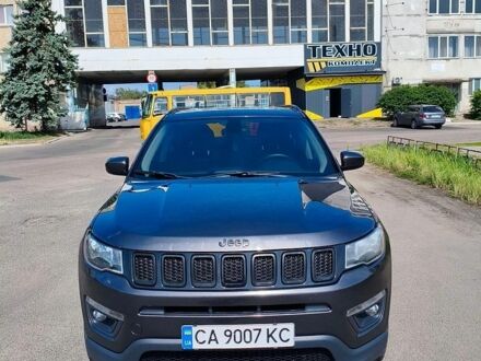 Серый Джип Компас, объемом двигателя 2.36 л и пробегом 211 тыс. км за 13800 $, фото 1 на Automoto.ua