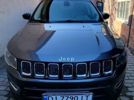 Серый Джип Компас, объемом двигателя 2.36 л и пробегом 109 тыс. км за 14500 $, фото 1 на Automoto.ua