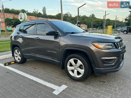 Сірий Джип Compass, об'ємом двигуна 2.36 л та пробігом 105 тис. км за 16000 $, фото 1 на Automoto.ua