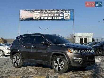 Сірий Джип Compass, об'ємом двигуна 2.36 л та пробігом 165 тис. км за 13800 $, фото 1 на Automoto.ua