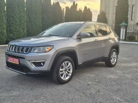 Джип Compass 2017 у Дубно на Automoto.ua Сірий Джип Compass, об'ємом двигуна 2.36 л та пробігом 130 тис. км за 13499 $, фото 1 на Automoto.ua