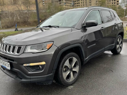 Серый Джип Компас, объемом двигателя 2.36 л и пробегом 123 тыс. км за 14400 $, фото 1 на Automoto.ua