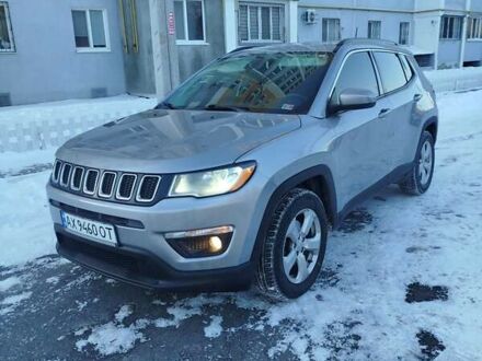 Серый Джип Компас, объемом двигателя 2.4 л и пробегом 205 тыс. км за 13300 $, фото 1 на Automoto.ua