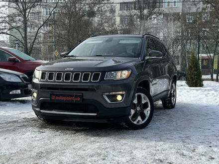 Джип Компас 2017 в Сумах на Automoto.ua Серый Джип Компас, объемом двигателя 2.36 л и пробегом 115 тыс. км за 16700 $, фото 1 на Automoto.ua