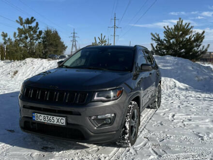Сірий Джип Compass, об'ємом двигуна 2.36 л та пробігом 97 тис. км за 14999 $, фото 1 на Automoto.ua