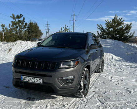 Серый Джип Компас, объемом двигателя 2.36 л и пробегом 97 тыс. км за 14999 $, фото 1 на Automoto.ua