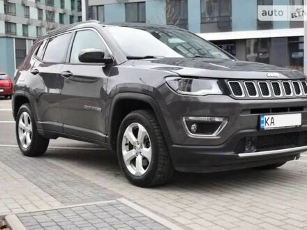 Джип Компас 2017 в Киеве на Automoto.ua Серый Джип Компас, объемом двигателя 2.4 л и пробегом 87 тыс. км за 9600 $, фото 1 на Automoto.ua