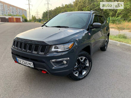 Джип Compass 2017 у Харкові на Automoto.ua Сірий Джип Compass, об'ємом двигуна 2.36 л та пробігом 64 тис. км за 21800 $, фото 1 на Automoto.ua