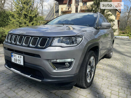 Джип Компас 2017 в Львове на Automoto.ua Серый Джип Компас, объемом двигателя 2.4 л и пробегом 45 тыс. км за 18900 $, фото 1 на Automoto.ua