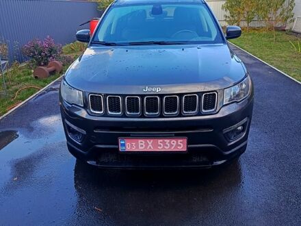 Серый Джип Компас, объемом двигателя 2.4 л и пробегом 9400 тыс. км за 14000 $, фото 1 на Automoto.ua