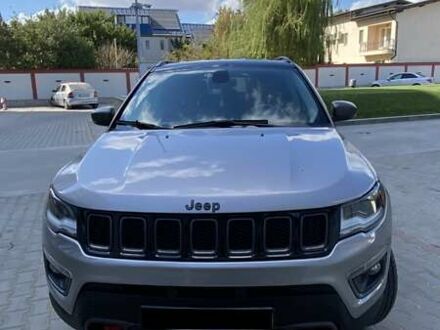 Сірий Джип Compass, об'ємом двигуна 2.4 л та пробігом 140 тис. км за 15000 $, фото 1 на Automoto.ua