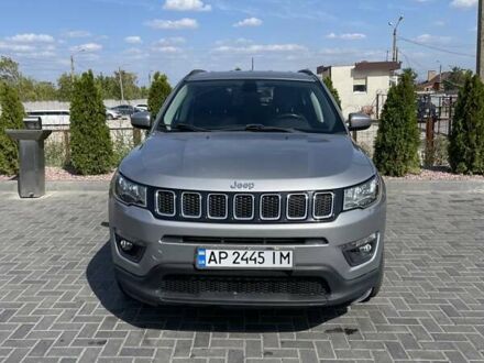 Джип Compass 2017 у Запоріжжя на Automoto.ua Сірий Джип Compass, об'ємом двигуна 2.36 л та пробігом 61 тис. км за 16000 $, фото 1 на Automoto.ua