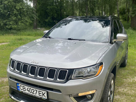 Джип Compass 2017 у Чернігові на Automoto.ua Сірий Джип Compass, об'ємом двигуна 2.36 л та пробігом 115 тис. км за 15500 $, фото 1 на Automoto.ua