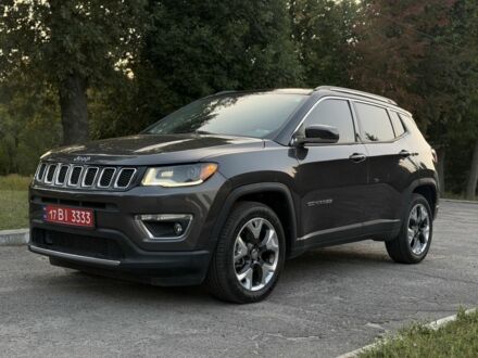 Сірий Джип Compass, об'ємом двигуна 2.4 л та пробігом 179 тис. км за 13990 $, фото 1 на Automoto.ua