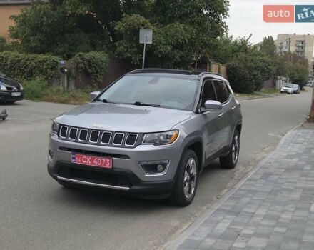 Серый Джип Компас, объемом двигателя 2.4 л и пробегом 150 тыс. км за 16200 $, фото 1 на Automoto.ua