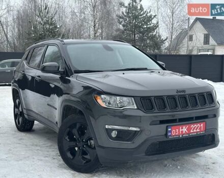Серый Джип Компас, объемом двигателя 2.4 л и пробегом 35 тыс. км за 14800 $, фото 1 на Automoto.ua