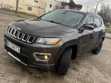 Серый Джип Компас, объемом двигателя 2.36 л и пробегом 220 тыс. км за 13299 $, фото 1 на Automoto.ua