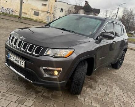 Серый Джип Компас, объемом двигателя 2.36 л и пробегом 220 тыс. км за 13299 $, фото 1 на Automoto.ua