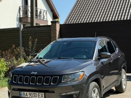 Сірий Джип Compass, об'ємом двигуна 2.36 л та пробігом 127 тис. км за 14800 $, фото 1 на Automoto.ua