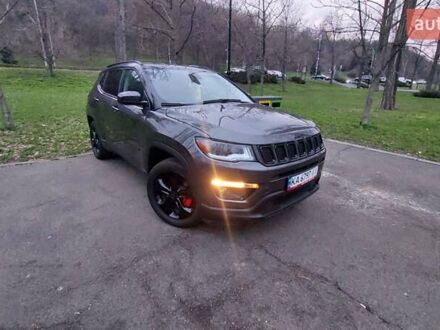Сірий Джип Compass, об'ємом двигуна 2.36 л та пробігом 117 тис. км за 15500 $, фото 1 на Automoto.ua
