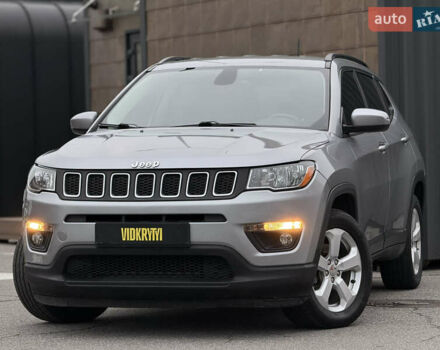 Серый Джип Компас, объемом двигателя 2.36 л и пробегом 105 тыс. км за 13950 $, фото 1 на Automoto.ua