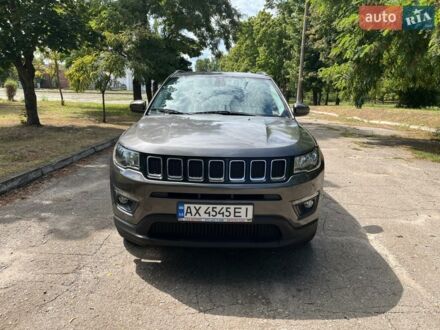 Сірий Джип Compass, об'ємом двигуна 2.36 л та пробігом 83 тис. км за 15000 $, фото 1 на Automoto.ua