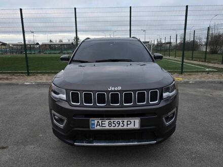 Сірий Джип Compass, об'ємом двигуна 2.4 л та пробігом 75 тис. км за 15000 $, фото 1 на Automoto.ua
