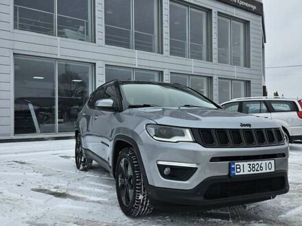 Джип Compass 2018 у Кременчуге на Automoto.ua Сірий Джип Compass, об'ємом двигуна 2.36 л та пробігом 59 тис. км за 16699 $, фото 1 на Automoto.ua
