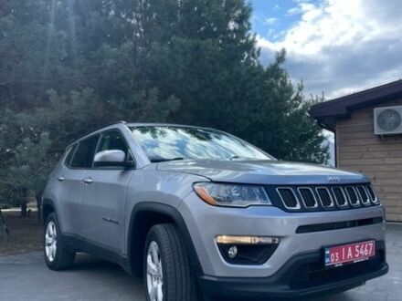 Сірий Джип Compass, об'ємом двигуна 2.4 л та пробігом 107 тис. км за 14300 $, фото 1 на Automoto.ua