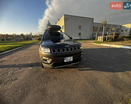 Сірий Джип Compass, об'ємом двигуна 2.36 л та пробігом 183 тис. км за 15400 $, фото 1 на Automoto.ua